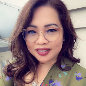 Meet your Posher, Noemi